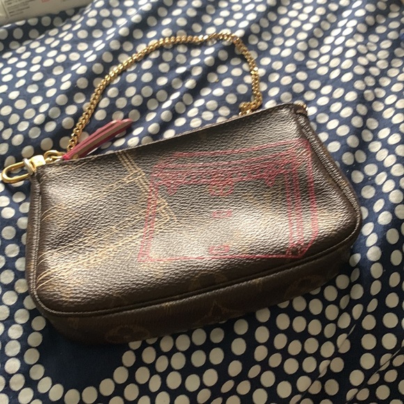 Lv mini pouchette trunks special edition - Picture 2 of 6